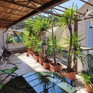 Appartement Trastevere On The Terrace, Rome